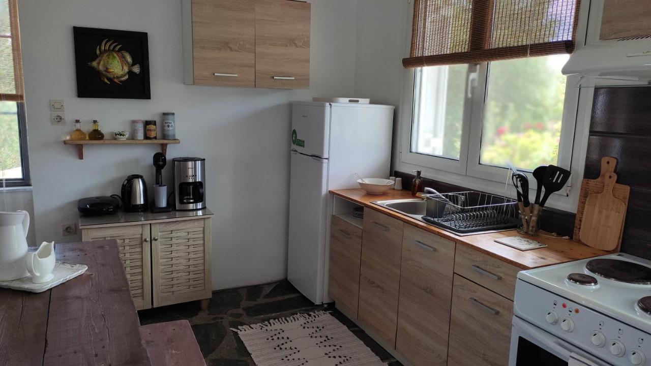 Aiolos Kalamaki  Extérieur photo